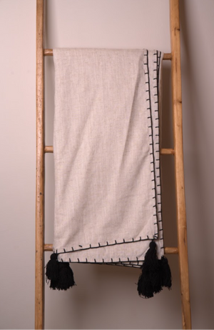 Nusa Throw – Linen-Cotton Blend - Natural/Black